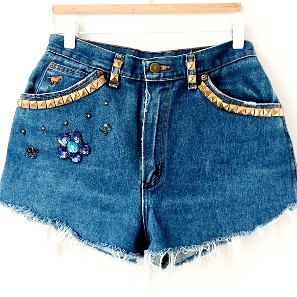 BOHO - Picture 9 of 10